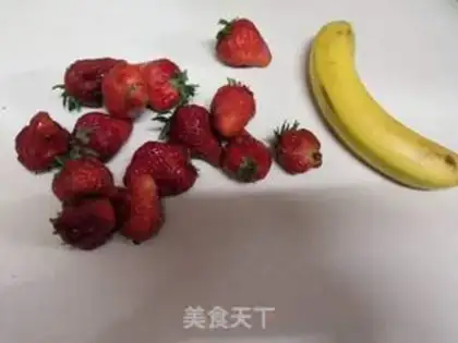 Make Strawberry bananas step 0