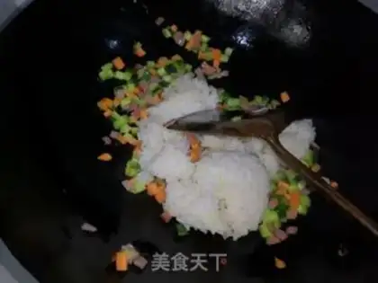Make Pineapple rice step 8