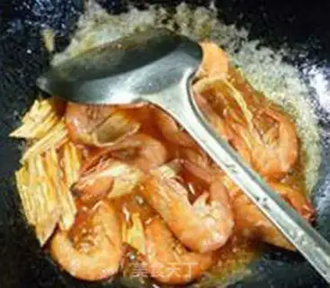 Make Spicy sauce, mackerel shrimp step 7