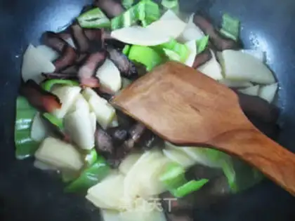 Make Cream pepper sauce, fried potatoes step 4