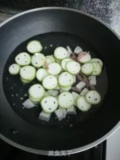 Make Seafood melon tofu soup step 6