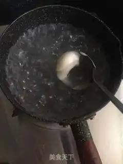 Make Tomato egg soup step 2