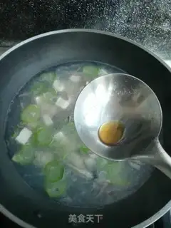 Make Seafood melon tofu soup step 12