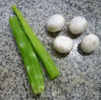 Make Fresh mushrooms and headless shrimp step 0