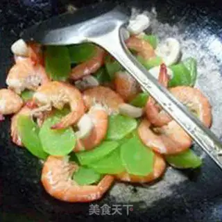 Make Fresh mushrooms and headless shrimp step 9