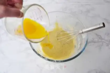 Make Banana Madeleine step 5