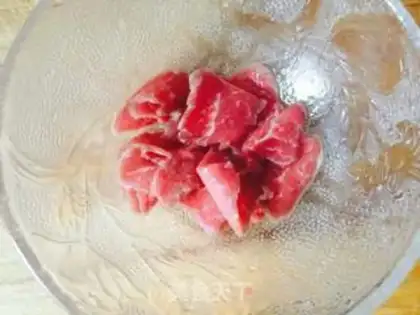 Make Clothes and egg soup step 0