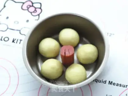 Make A little flower bun step 7