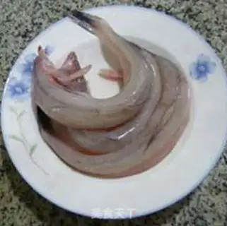 Make Japanese tofu boiled shrimp step 1