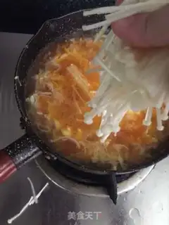 Make Golden fungus egg soup step 8