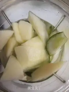 Make Apple cucumber juice step 2