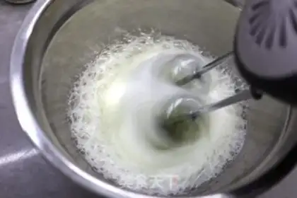 Make Strawberry butter twirl cake step 5