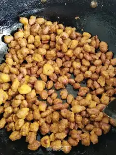Make Sugar-coated peanut rice step 7