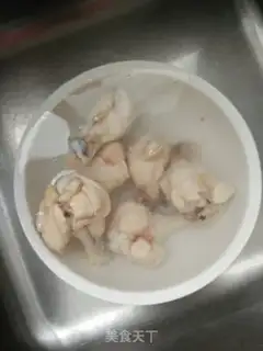 Make Red chicken wings and potatoes step 3