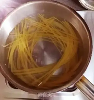 Make Sausage pasta step 0