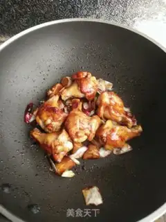 Make Red chicken wings and potatoes step 12