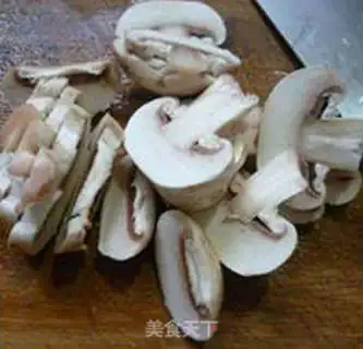 Make Soybean mushrooms fried pork liver step 6