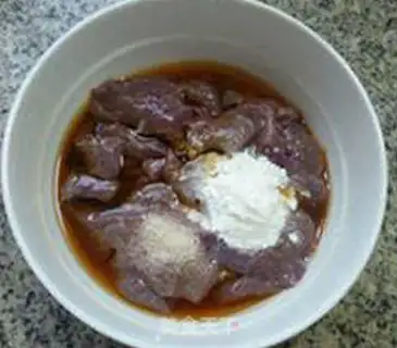 Make Soybean mushrooms fried pork liver step 7