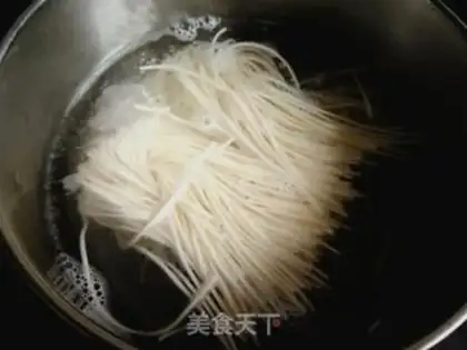 Make Noodles for tomatoes step 7