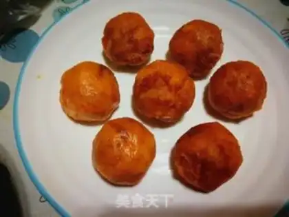 Make The pine balls, the yellow pack step 4