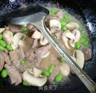 Make Soybean mushrooms fried pork liver step 11
