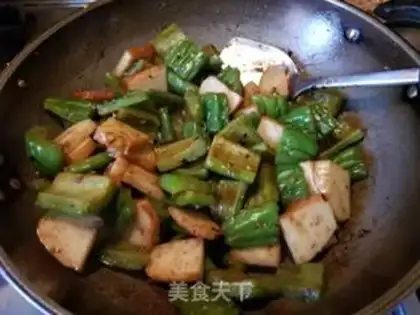 Make Fish cakes and bitter melons step 10