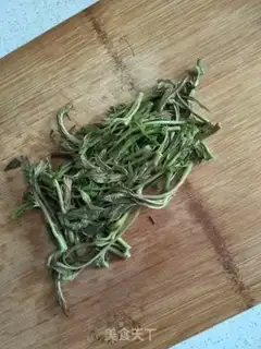 Make Eggs from the fragrance stand step 5