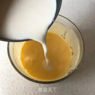 Make Mango yogurt cake step 7