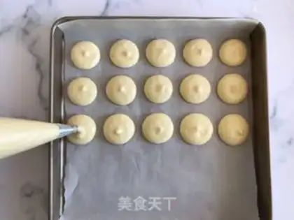 Make Mini chocolate pie step 5