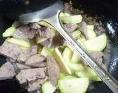 Make Piggy gravy step 9