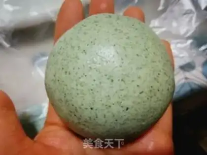 Make The pine balls, the yellow pack step 21