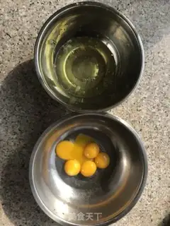 Make Strawberry yogurt step 1