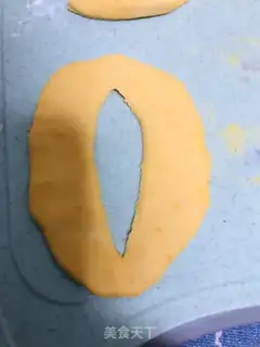 Make Potato buns step 7