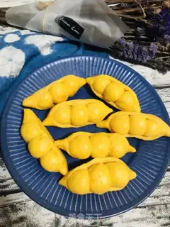 Make Potato buns step 12
