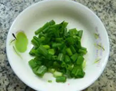 Make Shrimp skins, radish step 3