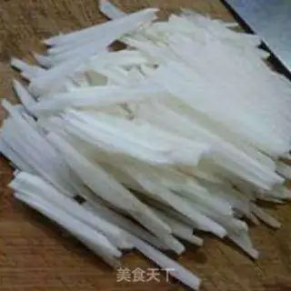 Make Shrimp skins, radish step 5