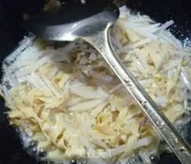 Make Shrimp skins, radish step 10