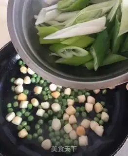 Make Peas and fresh sauce step 6