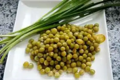 Make Shrimp and sweet peas step 0