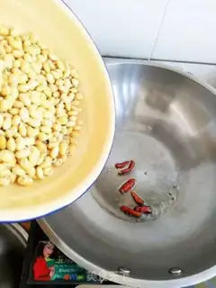 Make Soybean sprouts step 4