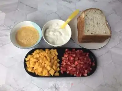 Make Strawberry mango sandwiches step 0