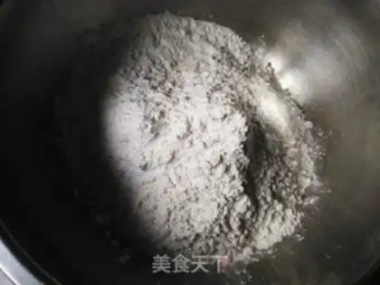 Make Fish pine, salty egg, green step 2