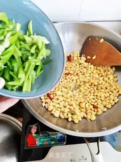 Make Soybean sprouts step 5