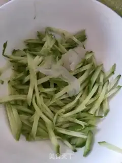 Make The cucumber piping needle mushroom step 1