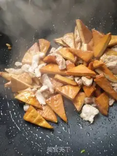 Make Doudou fried meat step 4