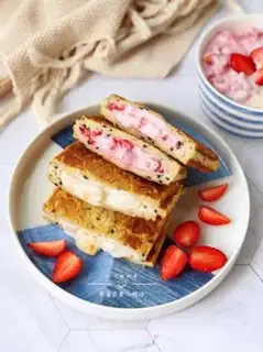 Make Strawberry mango sandwiches step 13