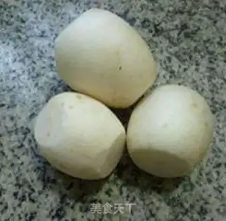 Make Spicy sausage for radish step 0