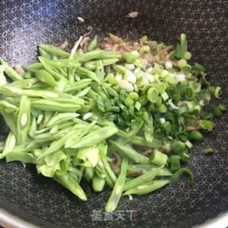 Make Scrambled bean bean swirl step 4