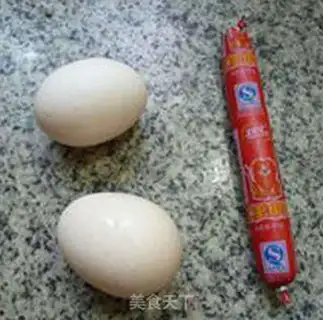 Make Ham sausages, spree eggs step 0