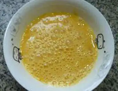 Make Ham sausages, spree eggs step 4